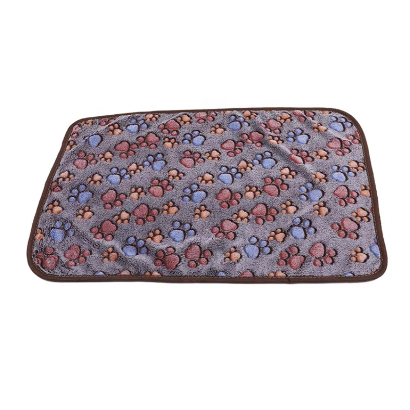 Soft Plush Paw Print Pet Blanket for Dogs