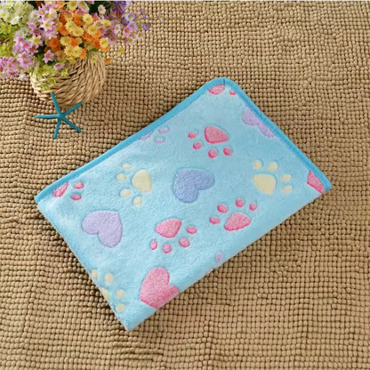 Soft Plush Paw Print Pet Blanket for Dogs